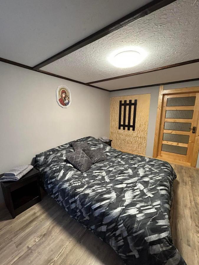 Holiday home Pid Lisochkom Verkhovyna
