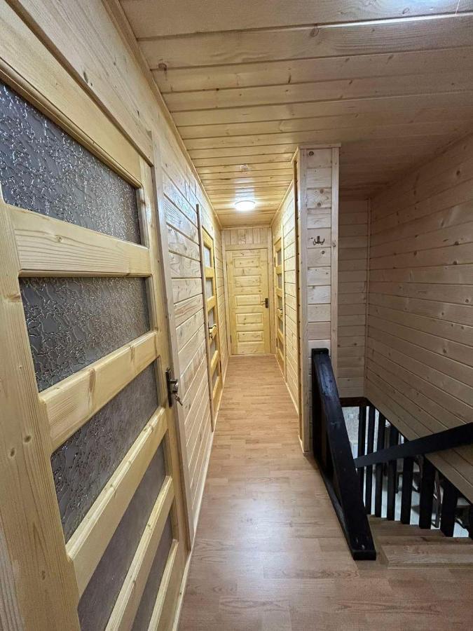 Pid Lisochkom Verkhovyna