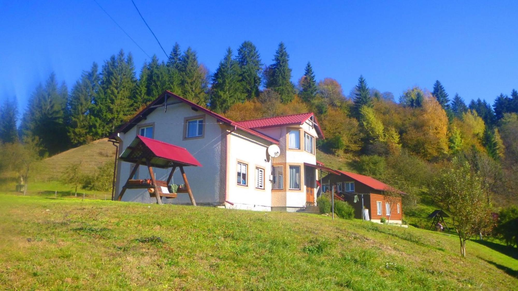 Pid Lisochkom Verkhovyna